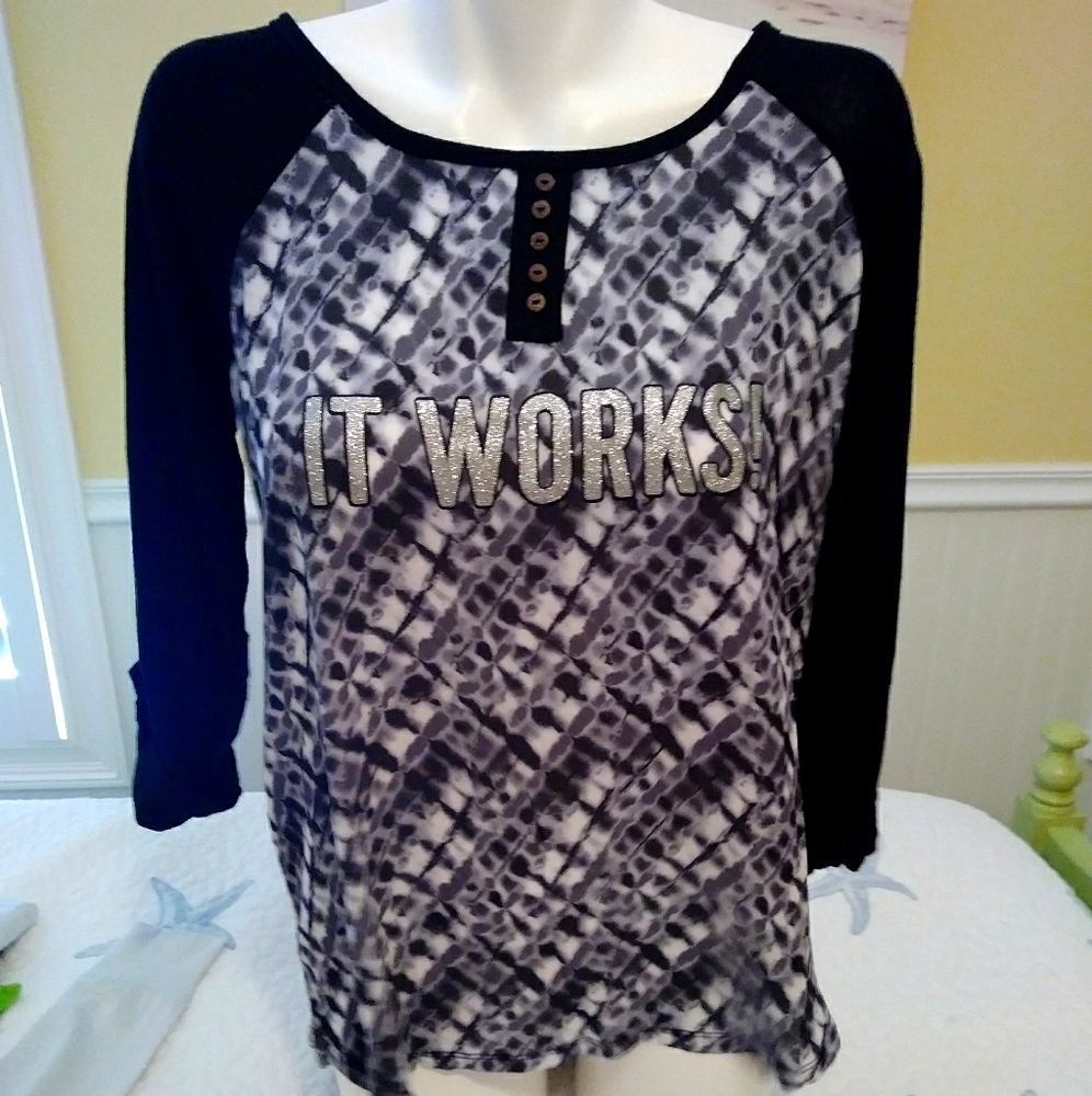 🆕 w/tags It Works Size L